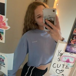 Cropped sweatshirt